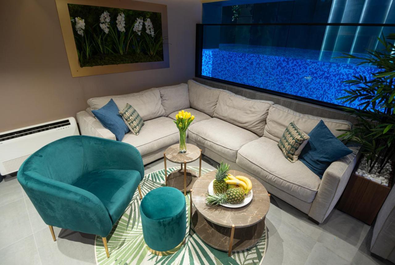 Marconio Wellness Private Pool & Spa - City Center Белград Экстерьер фото